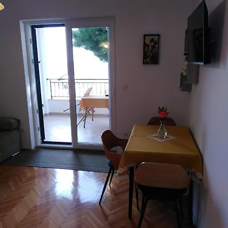 Nola Apartment Podgora