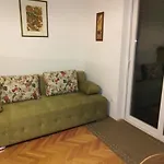 Nola Apartment