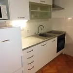 Nola Apartment