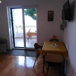 Nola Apartment Podgora (Split-Dalmatia)