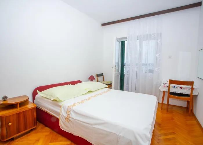 Apartament Nola *